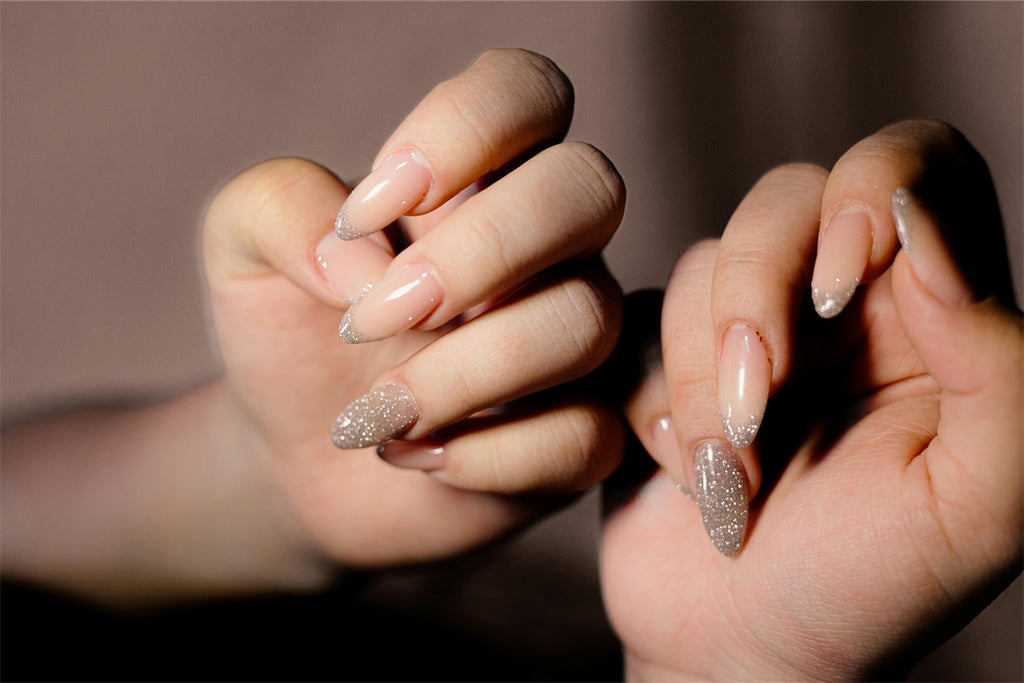 Are Dip Powder Nails Healthier: You Have To Know Before To Give Any Attempts